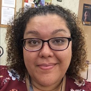 Meet your Posher, Cristina